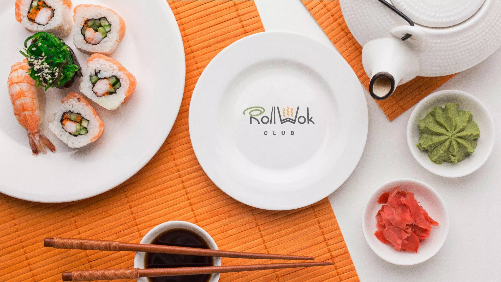Разработка логотипа и фирменного стиля суши-бара «Roll Wok Club» в Нижнем Ломове